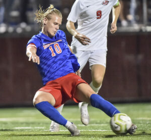 Morgantown boys' soccer team uses size, physicality to shut out University 5-0